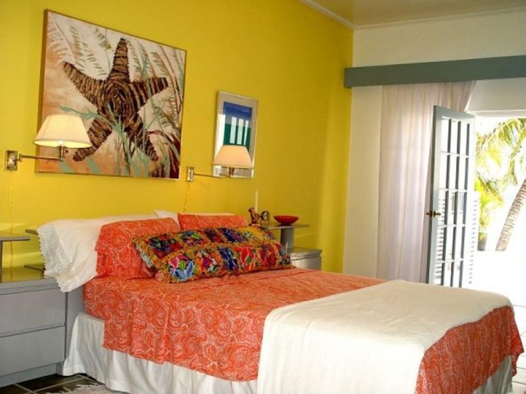 Bequia Beachfront Villa Hotel Friendship Bagian luar foto