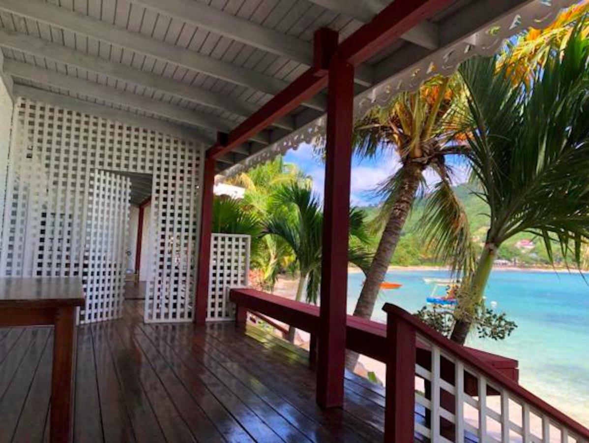 Bequia Beachfront Villa Hotel Friendship Bagian luar foto