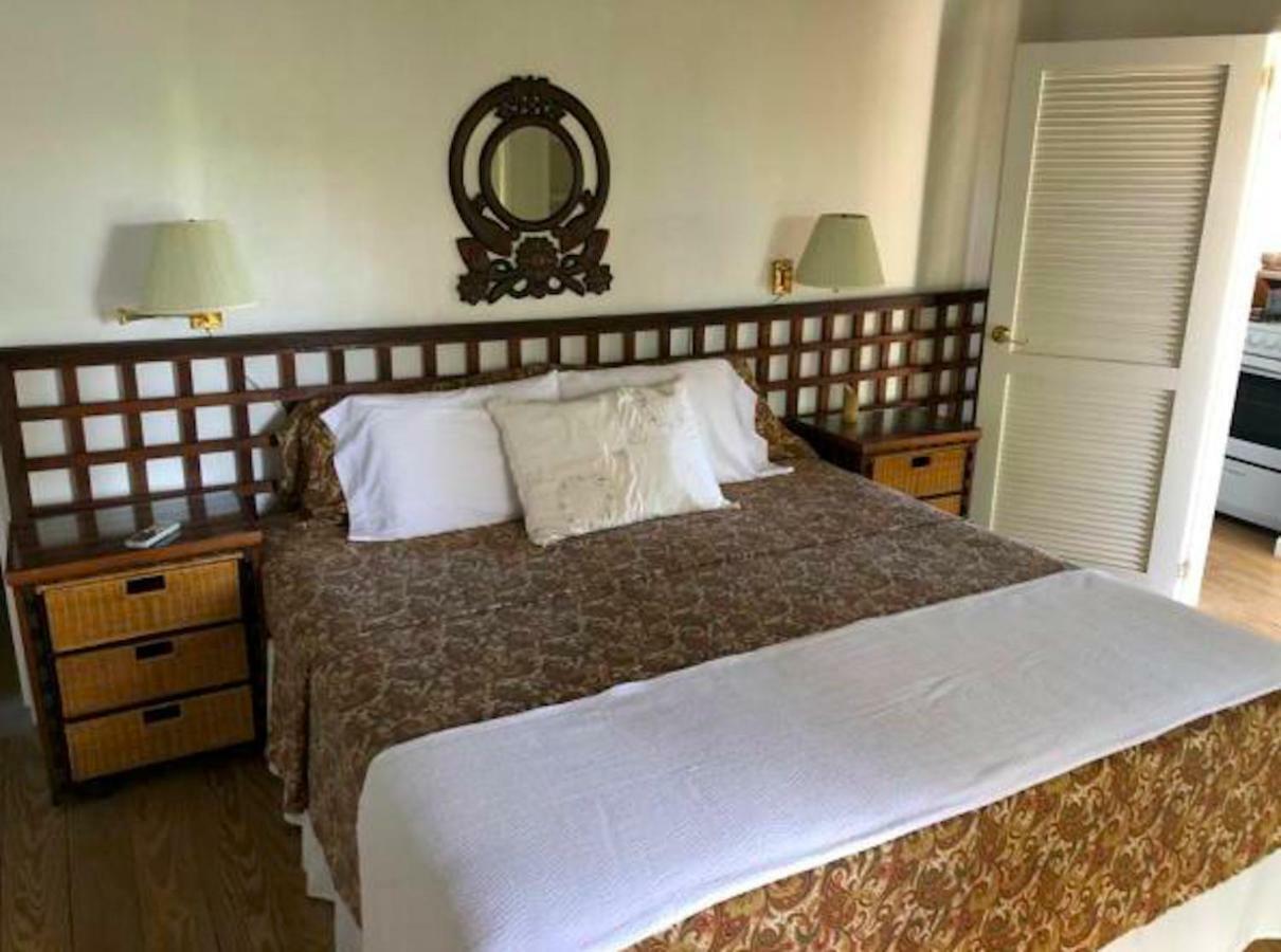 Bequia Beachfront Villa Hotel Friendship Bagian luar foto