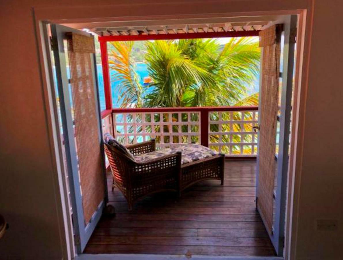 Bequia Beachfront Villa Hotel Friendship Bagian luar foto