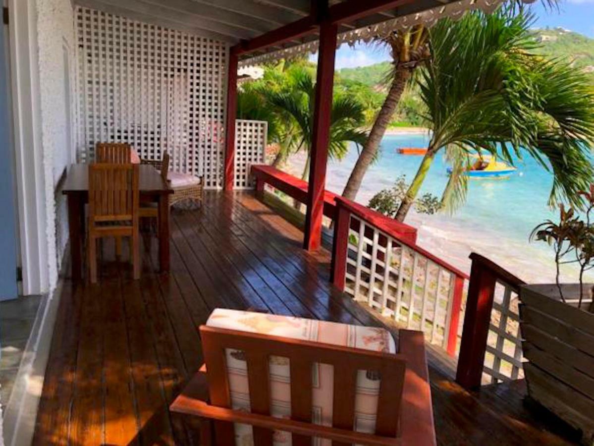 Bequia Beachfront Villa Hotel Friendship Bagian luar foto